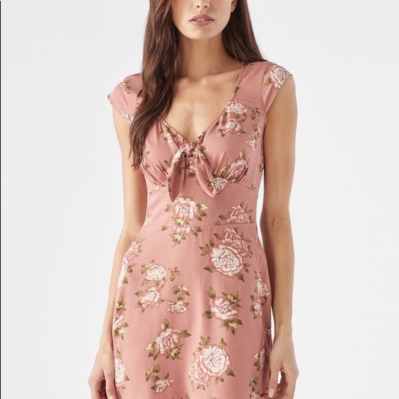 JustFab Tie-Front Summer Dress - Picture 1 of 5